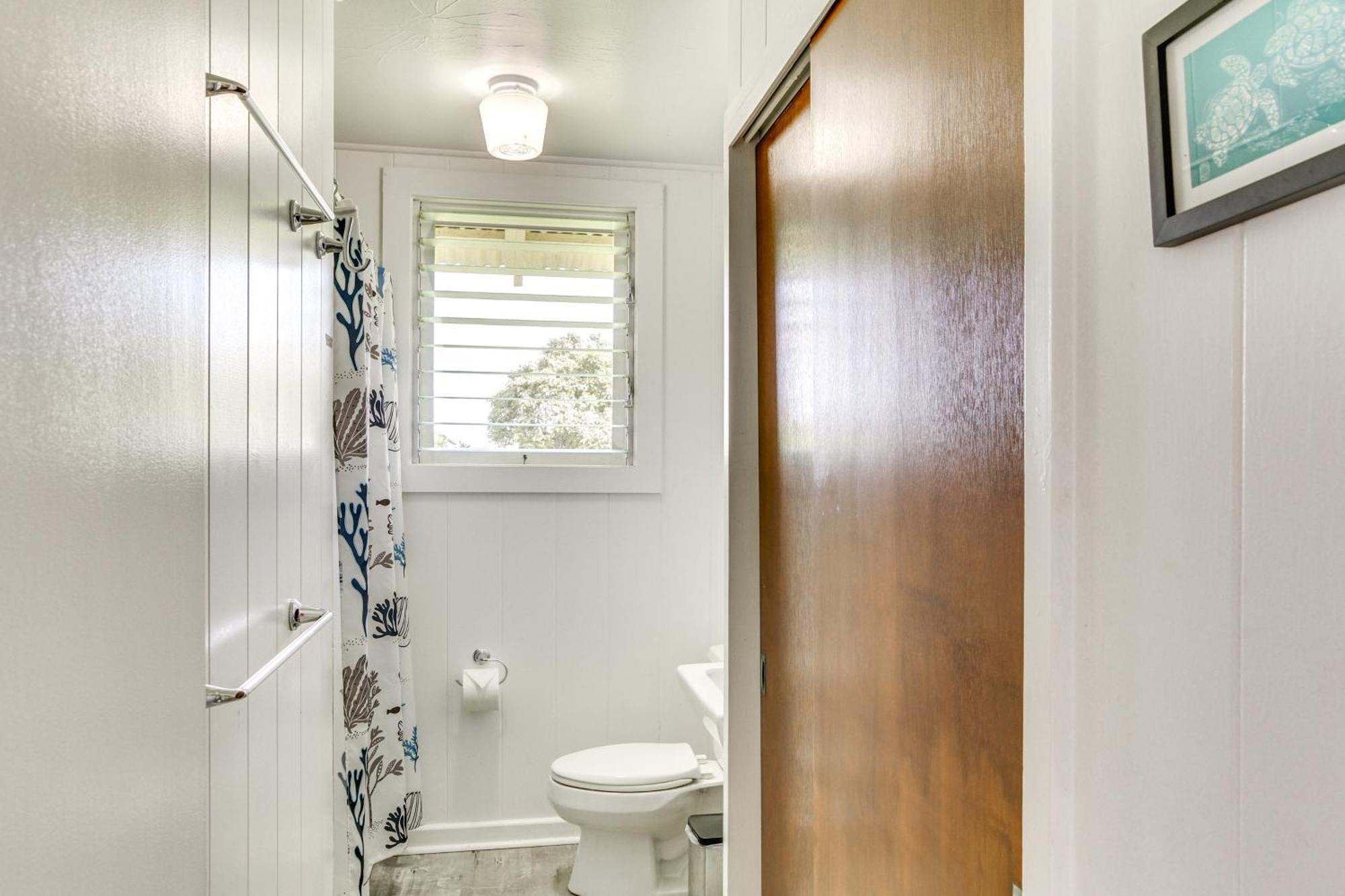Charming Historic Hilo House Minutes To Beach! Exterior photo
