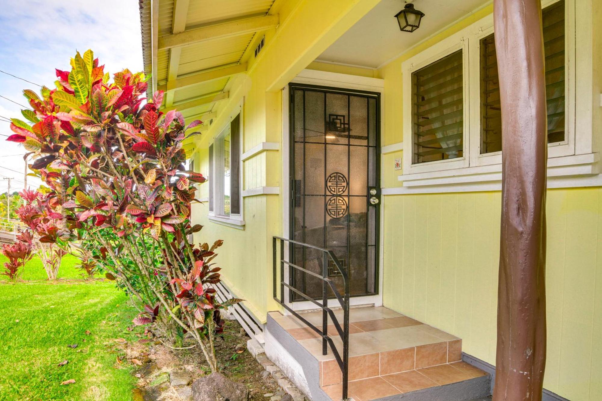 Charming Historic Hilo House Minutes To Beach! Exterior photo